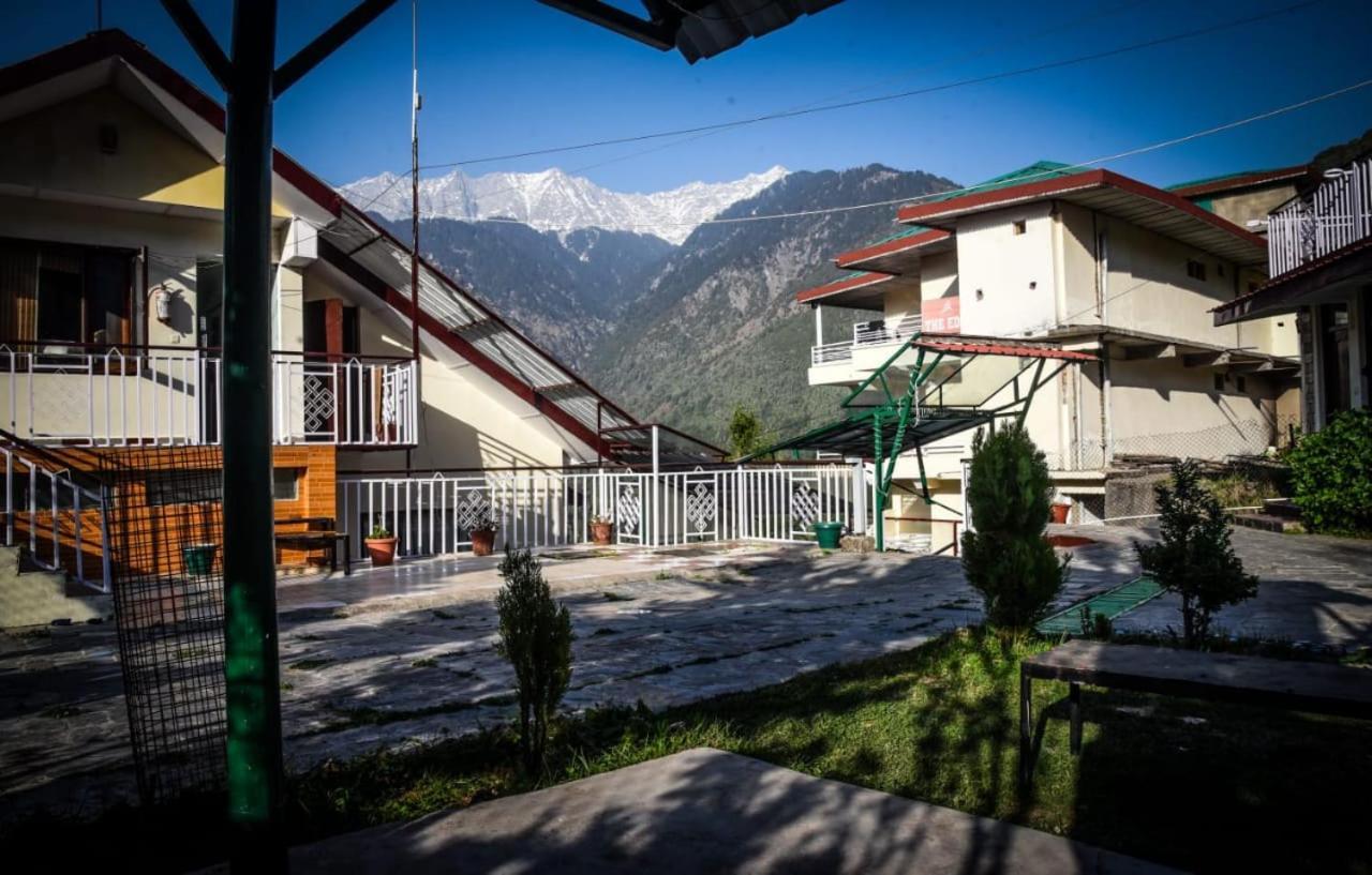 Dragon I Resorts Naddi Extérieur photo